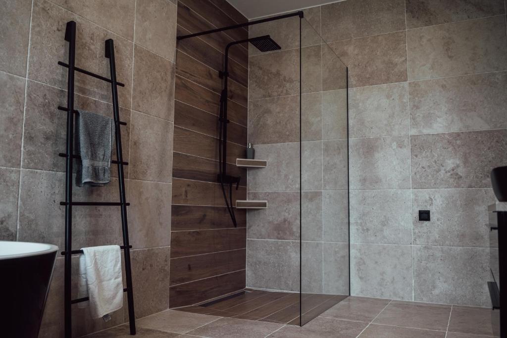 Fitromax Apartmanház fürdő
